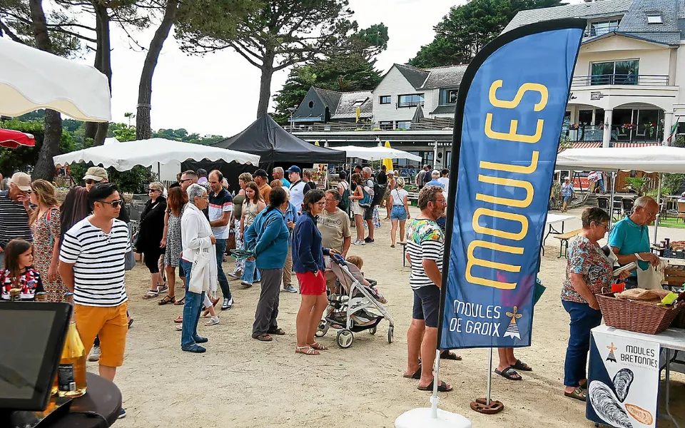 Marché hebdomadaire à Guidel